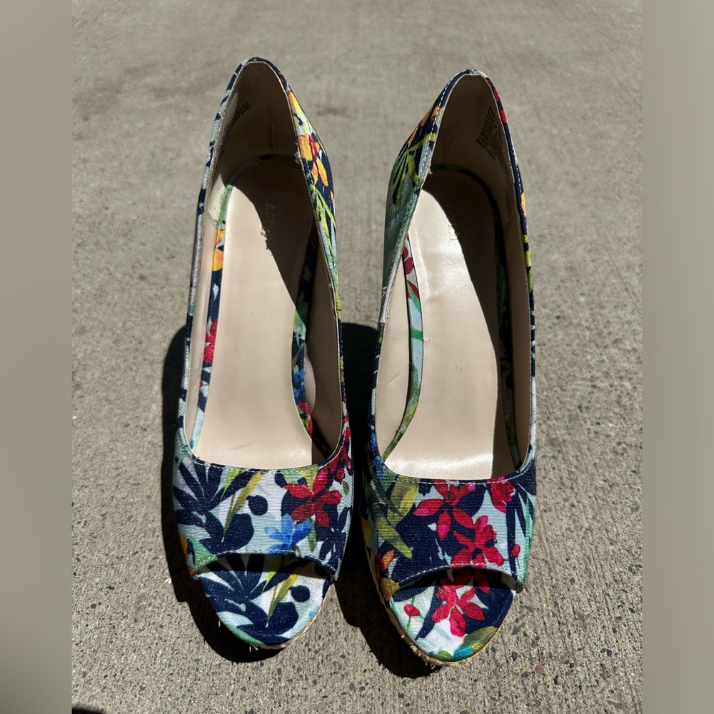 Apt. 9 Floral Heels